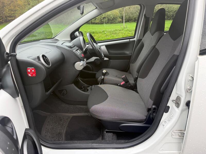 7ad27c195e8048b78eebe822b6c6d690