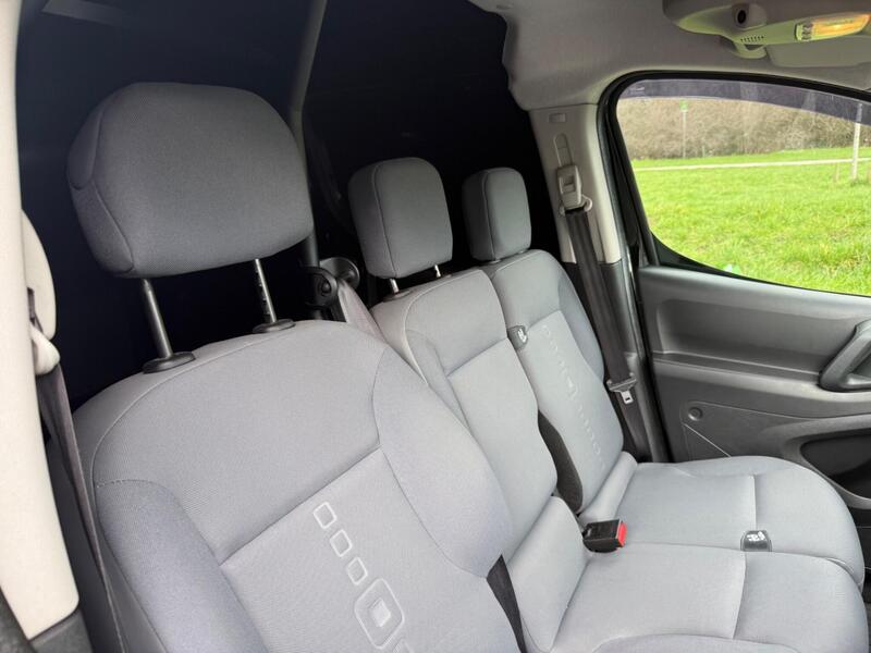 ad676c458d764d8fbff6107cf44b64ab