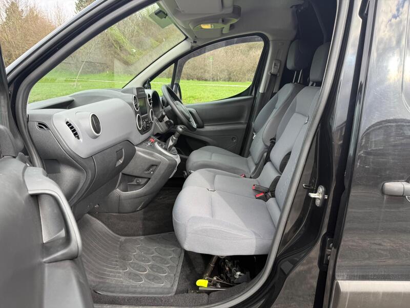 cd0ac5e22d72445d8239cadb0b713fb7