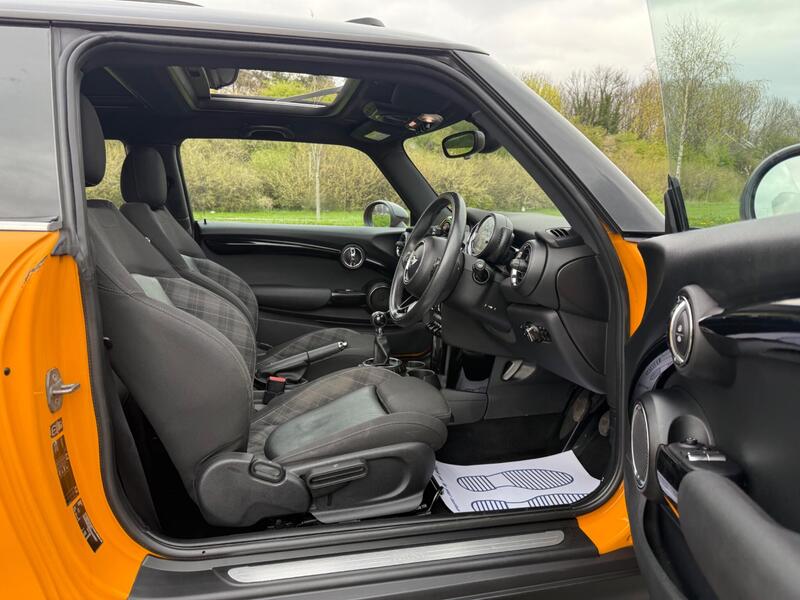 11e06a10673c4646a393be48ba9c6ddf