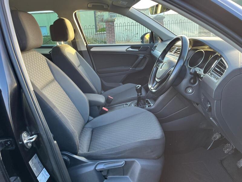 18ab2fcb93c744b892deaaba2915cacf