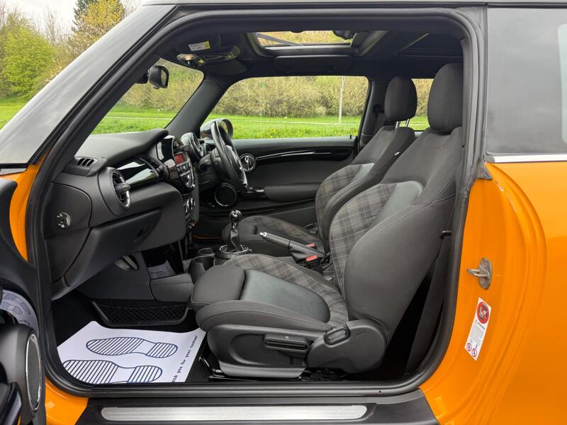 b1fe988ebe4343fba33234b33a6cc60a