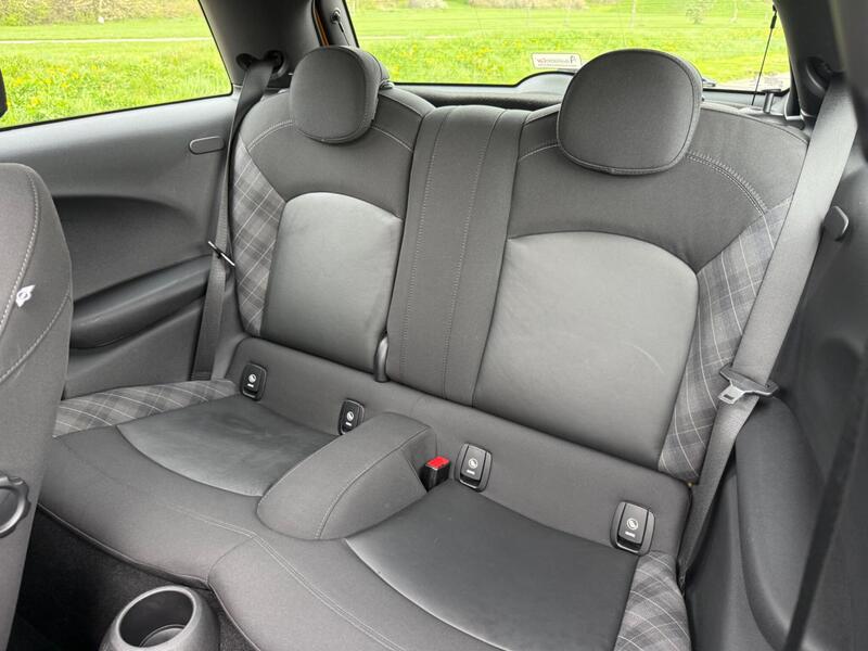 ecc491b6fb6f4028ad24a8939275710d