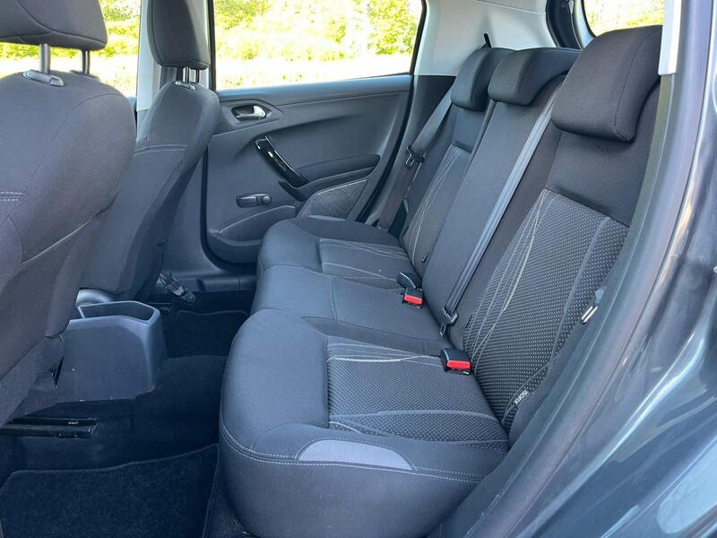 0eb576812d2a4574b0d2b36b5427640f