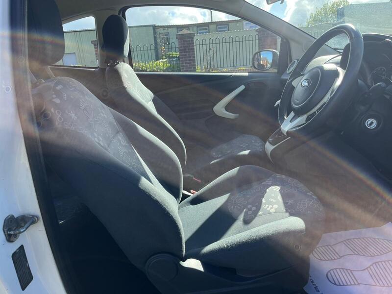 13899f8b2db44a329723b8b93780e819