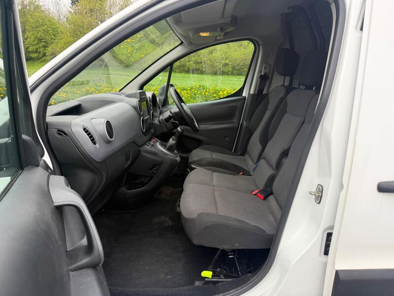 15feae52f677451b9c23fcb85b3b1ad0