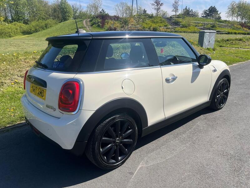 1d3b1825ac7d4117b75aa6200d1a44ea