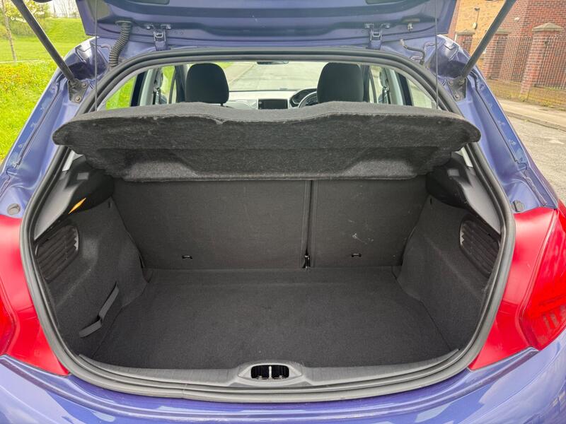 c7f5f5a55a8244158b30853e3941db32