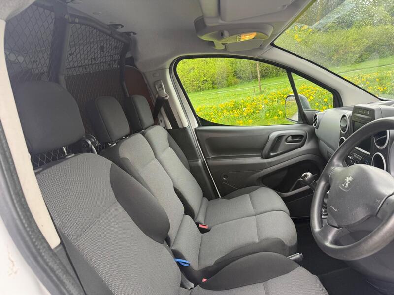 dfd6648586d943e2b7795f4c922092bd